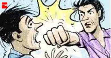 सात जणांवर धारदार शस्त्रांनी हल्ला, दोनदा गोळीबार; तीन धरले | पुणे बातम्या