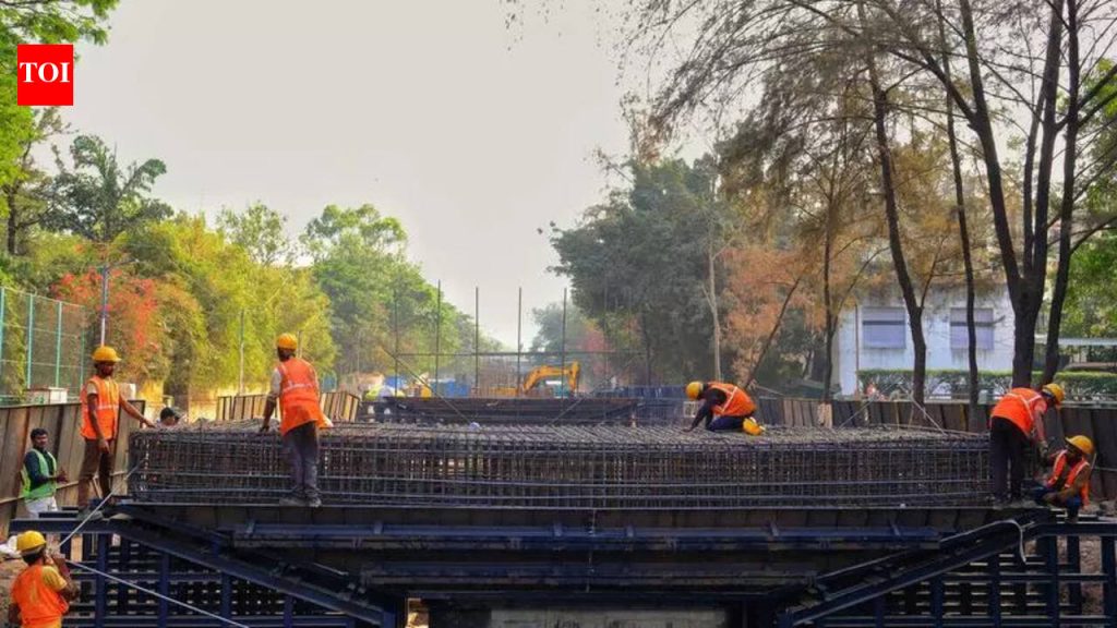 नवीन साधू वासवानी पुलाचे मोठे काम पावसाळ्यापूर्वी पूर्ण करण्याकडे पीएमसीचे लक्ष आहे