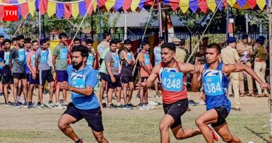 पुणे पोलिसांच्या भरती मोहिमेसाठी १ लाखाहून अधिक अर्ज