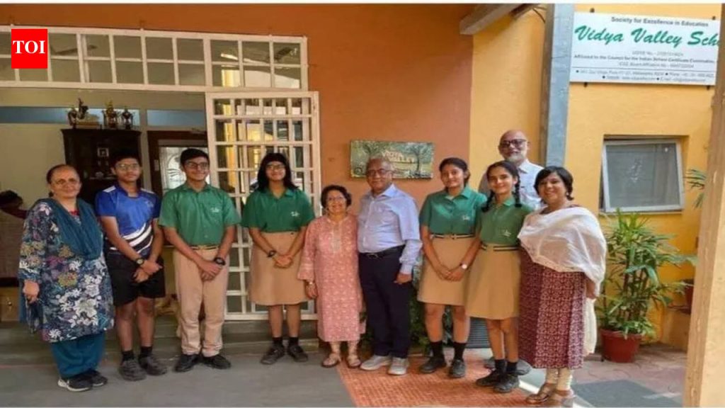 विद्या व्हॅली शाळेच्या विद्यार्थ्यांनी आंतरराष्ट्रीय अंतराळ स्पर्धेत प्रथम क्रमांक पटकावला