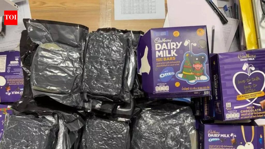 पुणे विमानतळावर ८.७ कोटी किमतीचे हायड्रोपोनिक तण जप्त