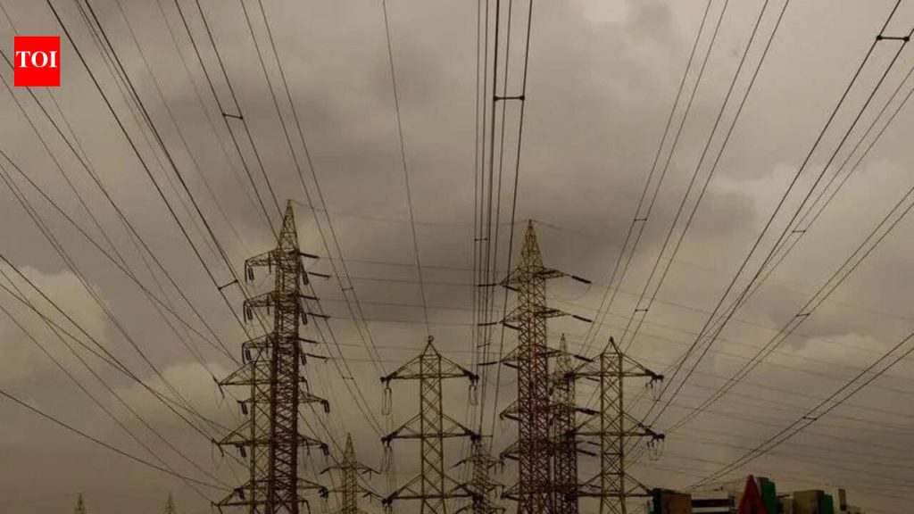 विजेची मागणी वाढल्याने पॉवर इन्फ्रा वर दबाव