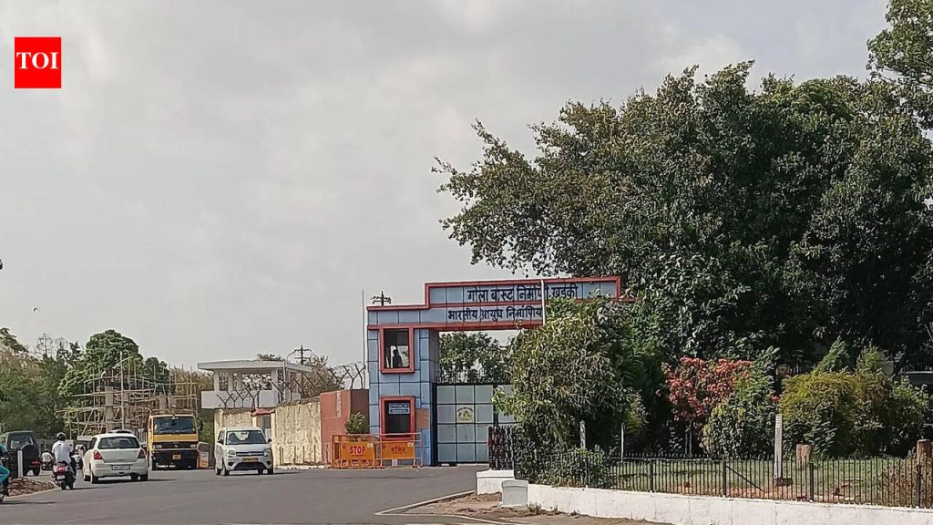 पुण्यातील ॲम्युनिशन फॅक्टरी खडकी येथे ध्वज सुरक्षितता त्रुटी, चोरीचा धोका असल्याचे सुरक्षा ऑडिट